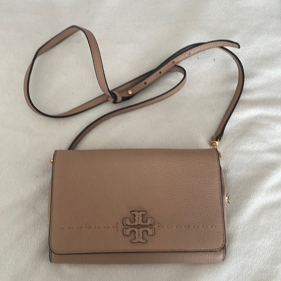 Tory Burch Handbags - Tory Burch cross body bag
